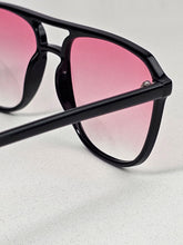 Charger l'image dans la galerie, LAJEN 3 : Lunettes à verres roses dégradés cat.2
