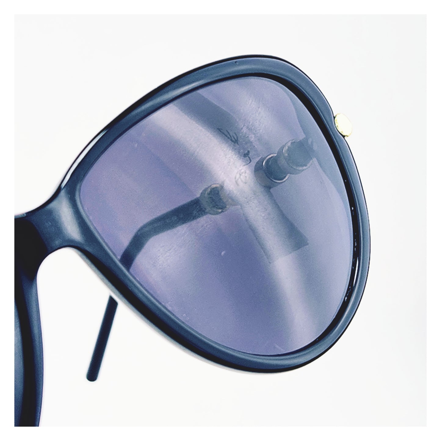 Lunettes de soleil seconde main Givenchy Réf: 1031