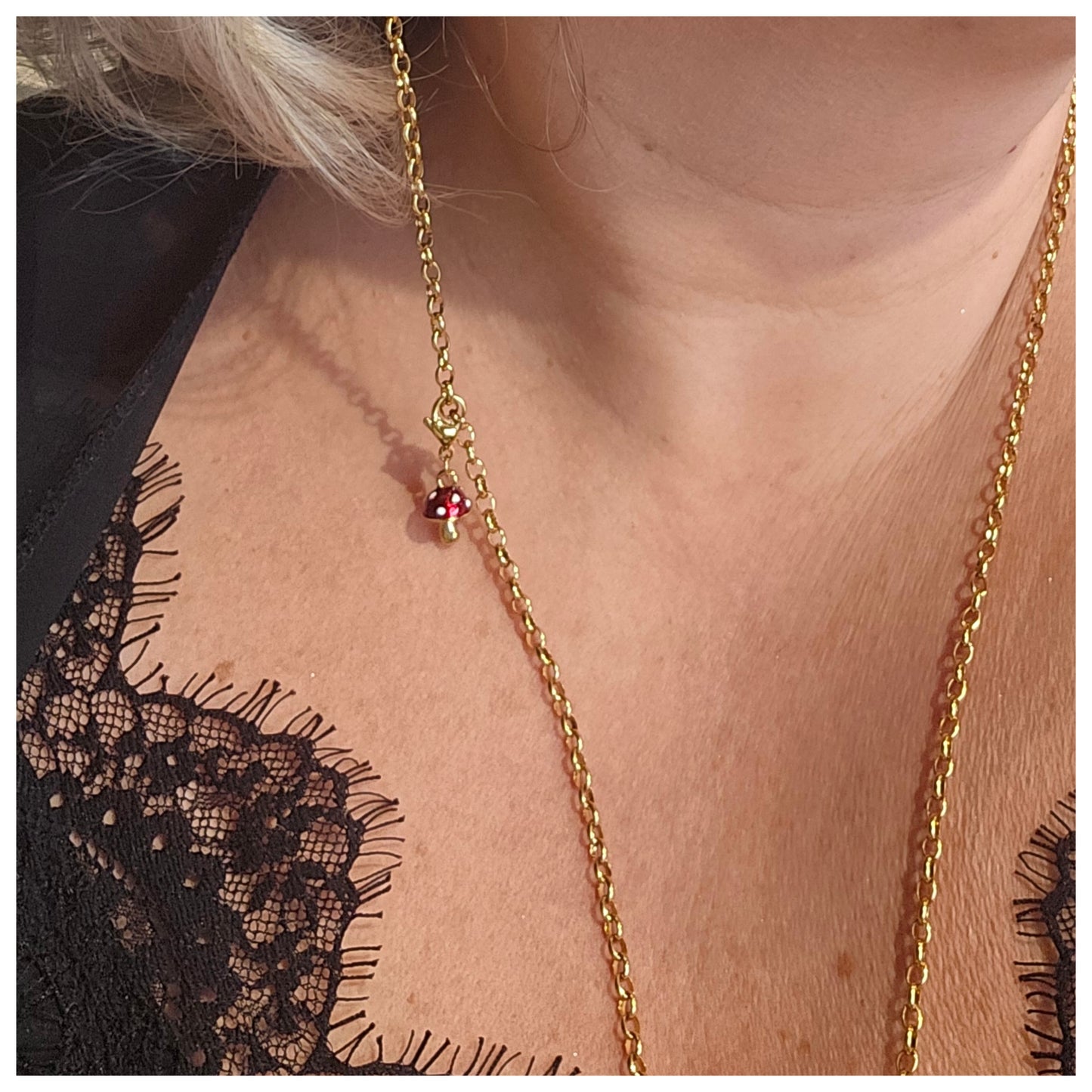 Breloque champignon rouge