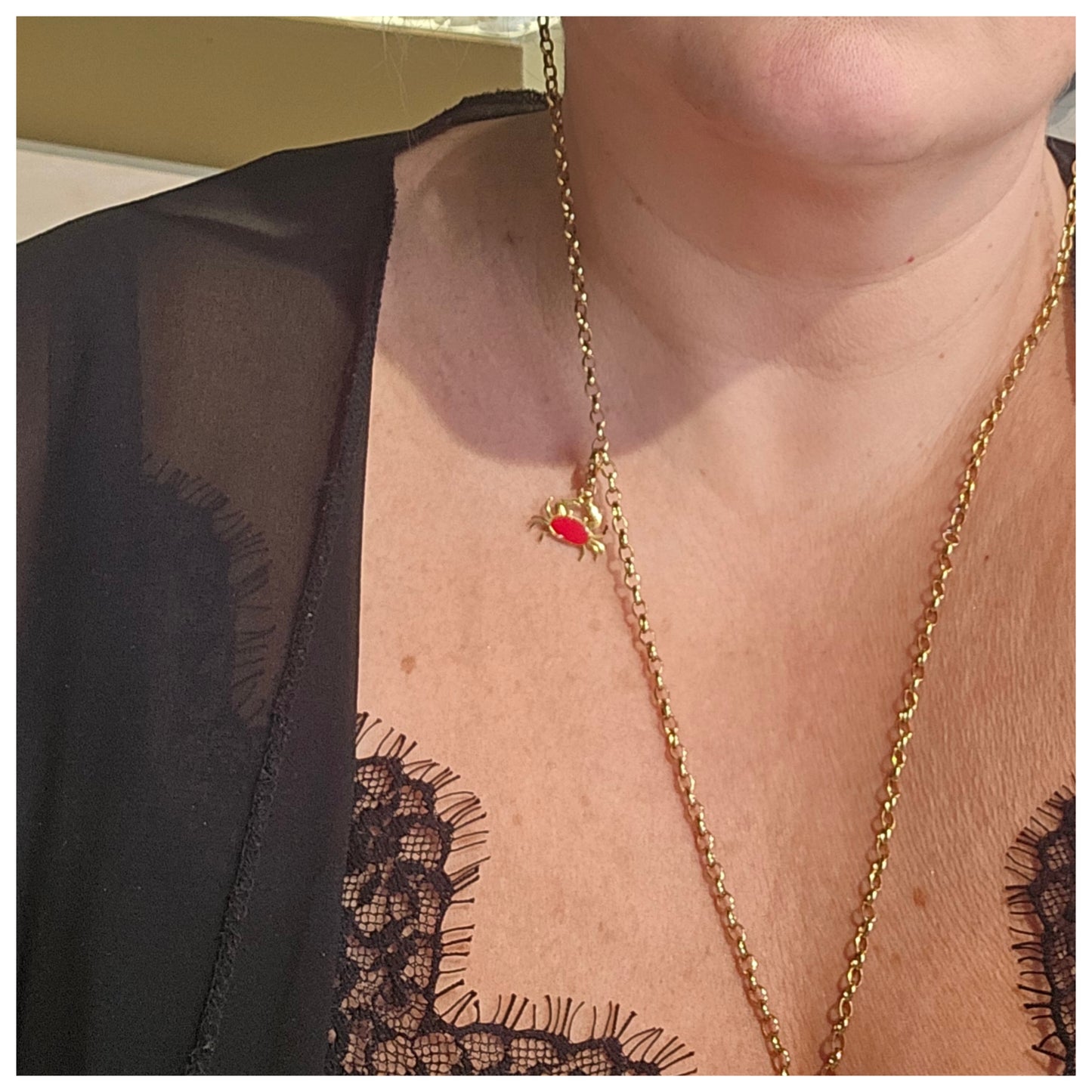 Breloque crabe rouge et doré