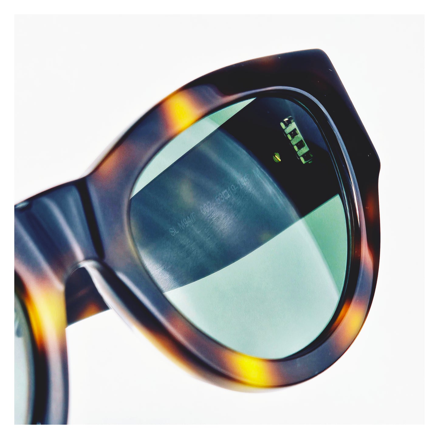 Lunettes de soleil YVES SAINT LAURENT SL M94/F Réf 21426