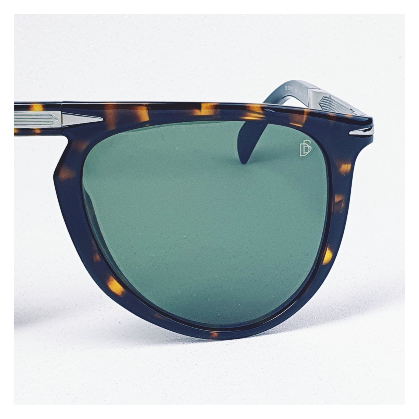 Lunettes de soleil David Beckham DB 1039/S/FD Pliante Réf 19400