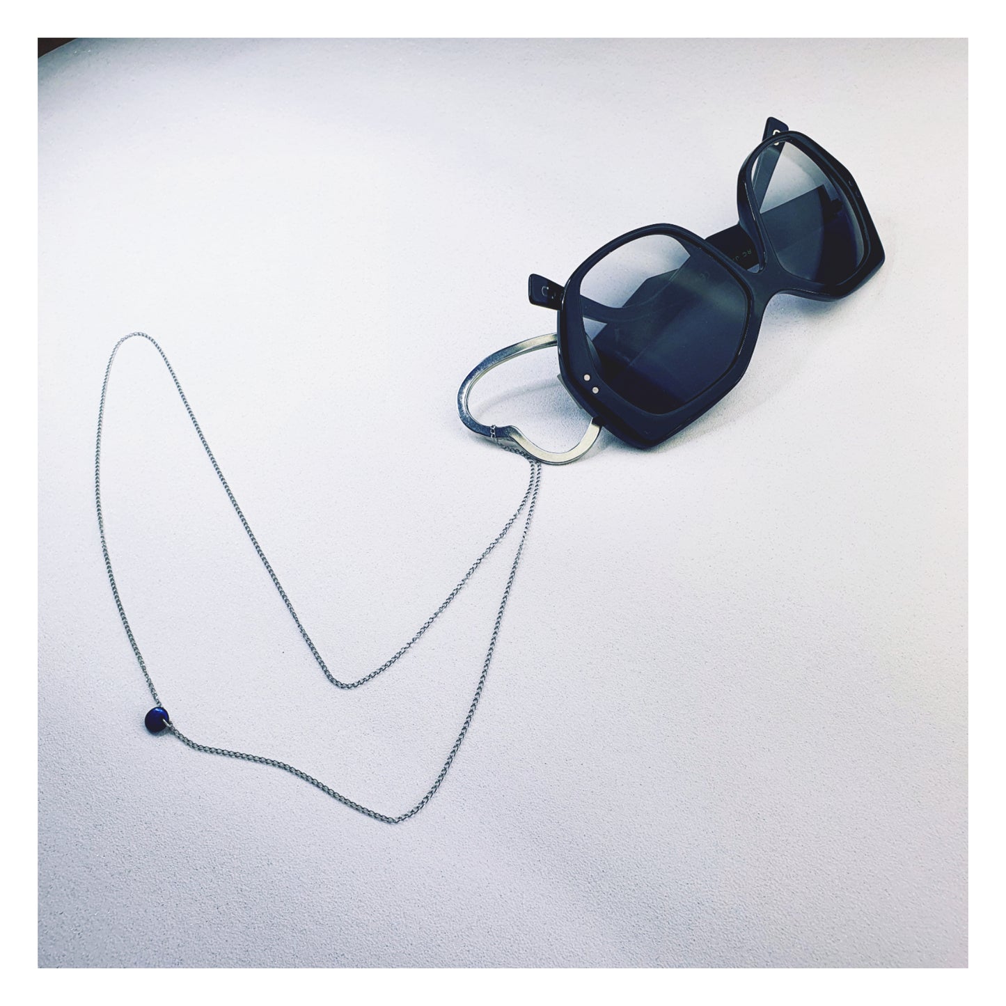 Pendentif porte-lunettes