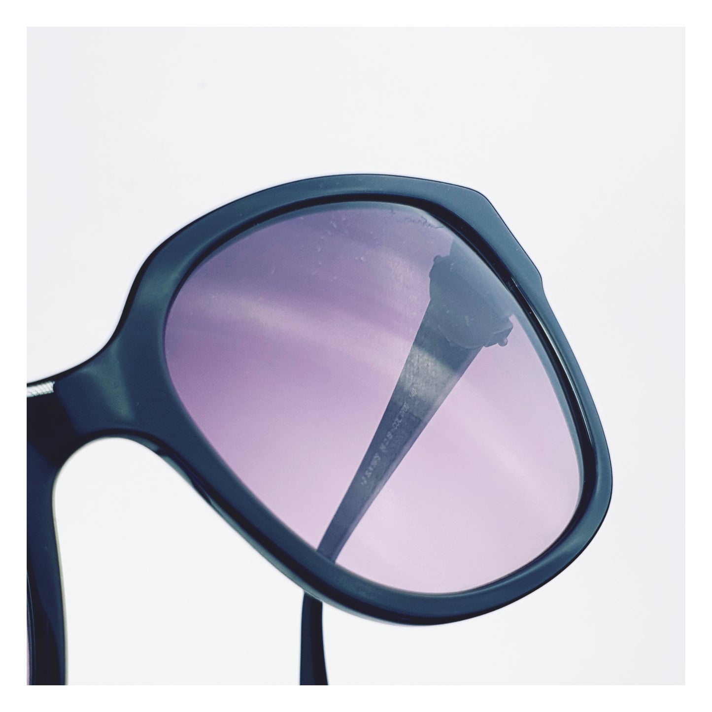 Lunettes de soleil Lanvin Réf 12397