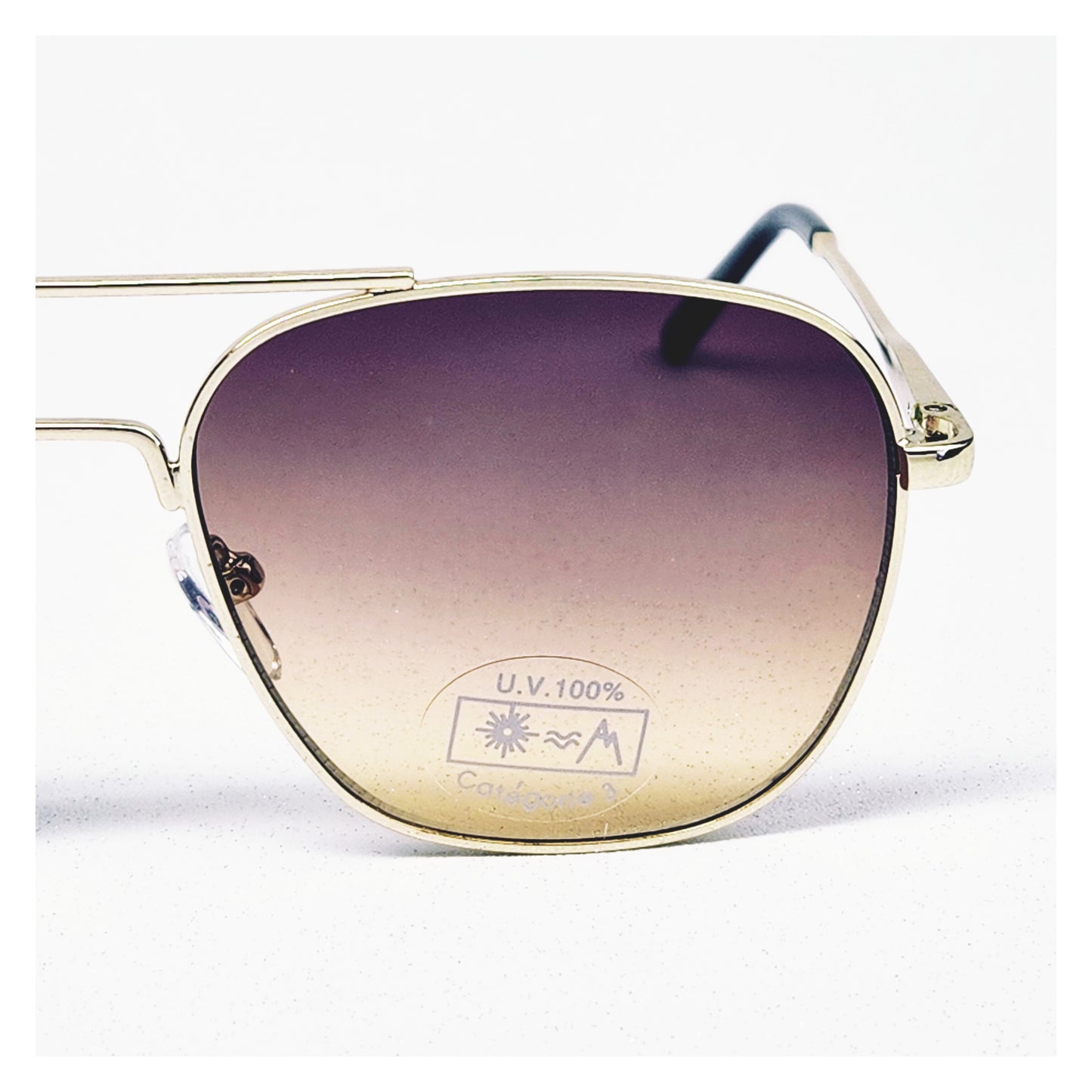 Ubby 7 : Lunettes de soleil