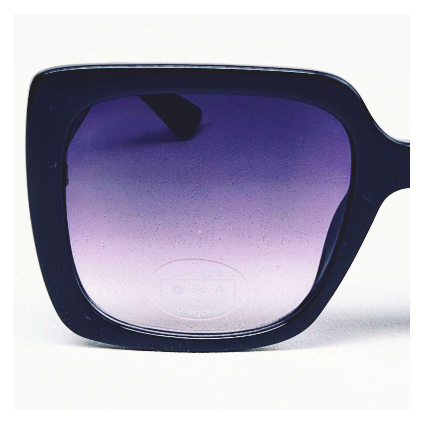 Ubby 8 : Lunettes de soleil