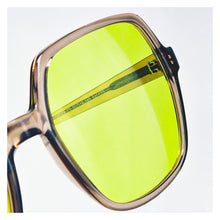 Charger l&#39;image dans la galerie, LARELOOKED J : Lunettes à verres jaunes pour la conduite de nuit
