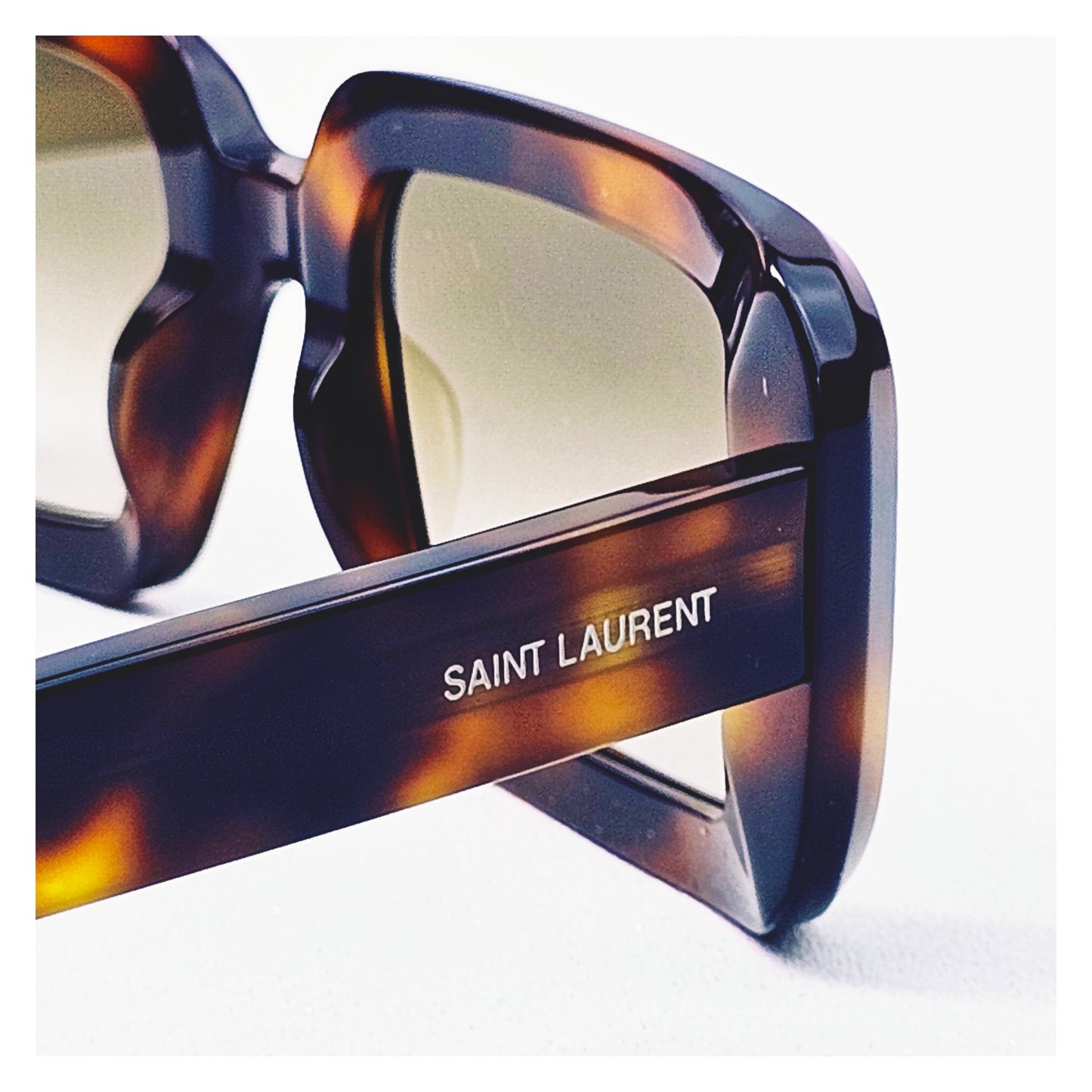 Lunettes de soleil YVES SAINT LAURENT SL 534 SUNRISE Réf 21475