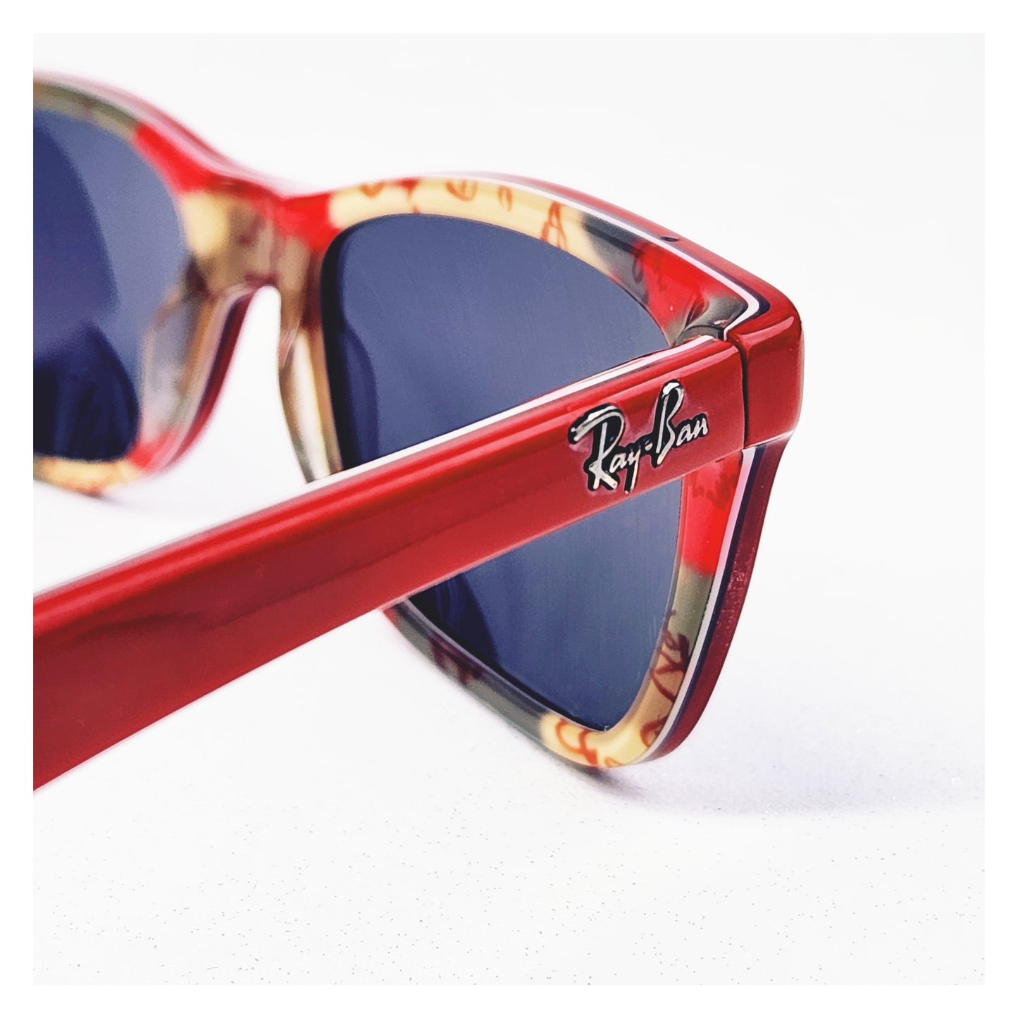 Lunettes de soleil seconde main Ray-Ban Réf: 1005