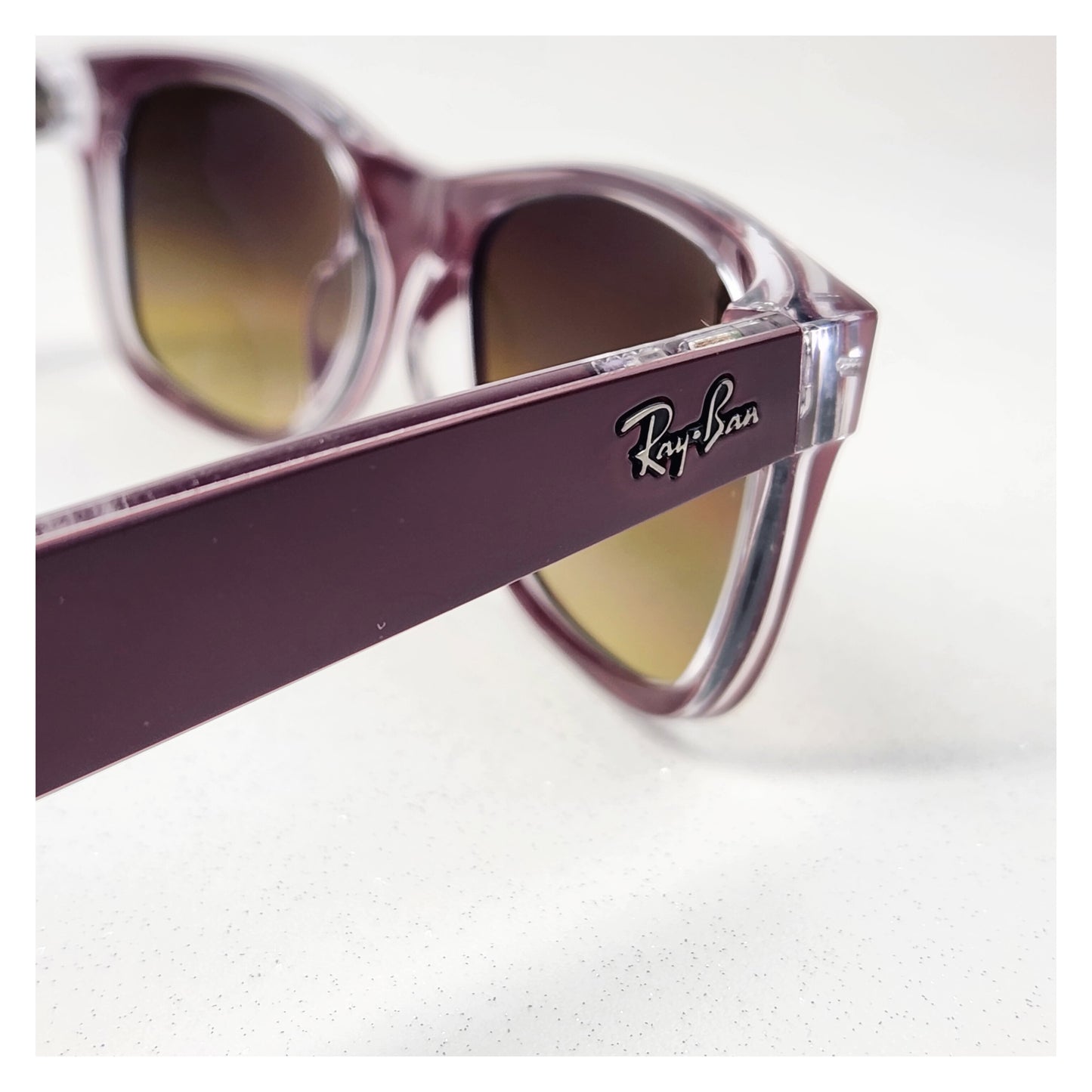 Lunettes de soleil seconde main Ray-Ban Réf: 1007