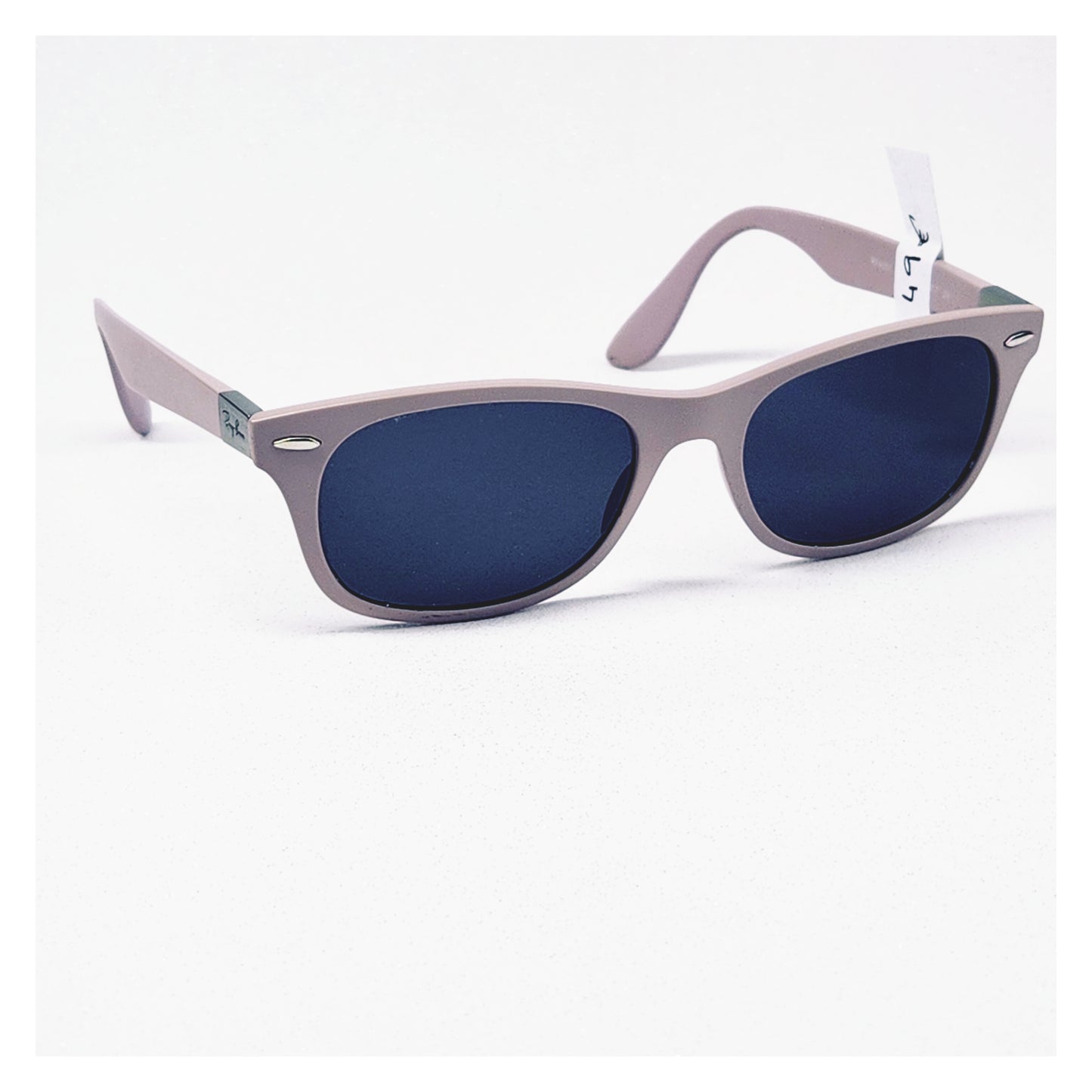 Lunettes de soleil seconde main Ray-Ban Réf: 1012
