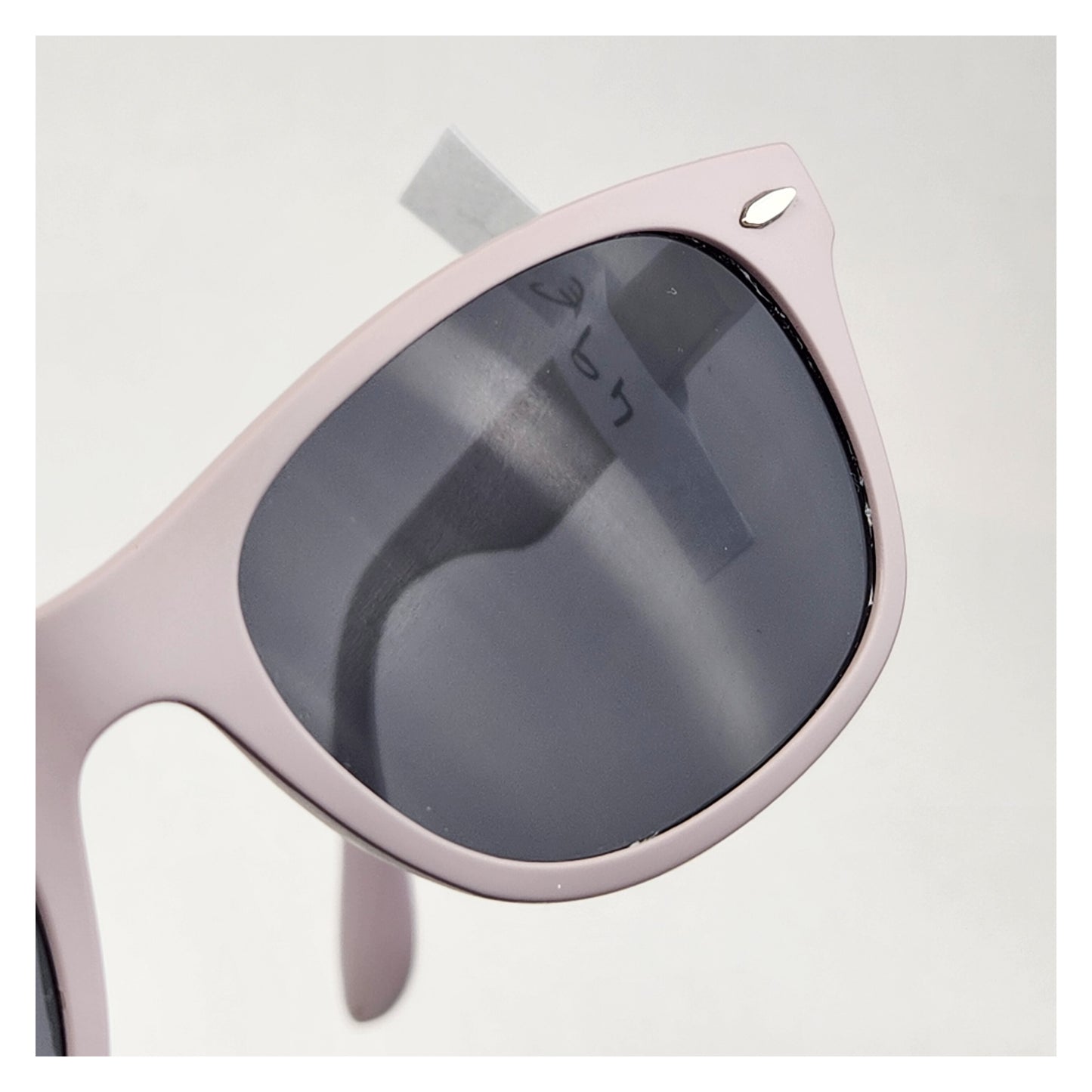Lunettes de soleil seconde main Ray-Ban Réf: 1012