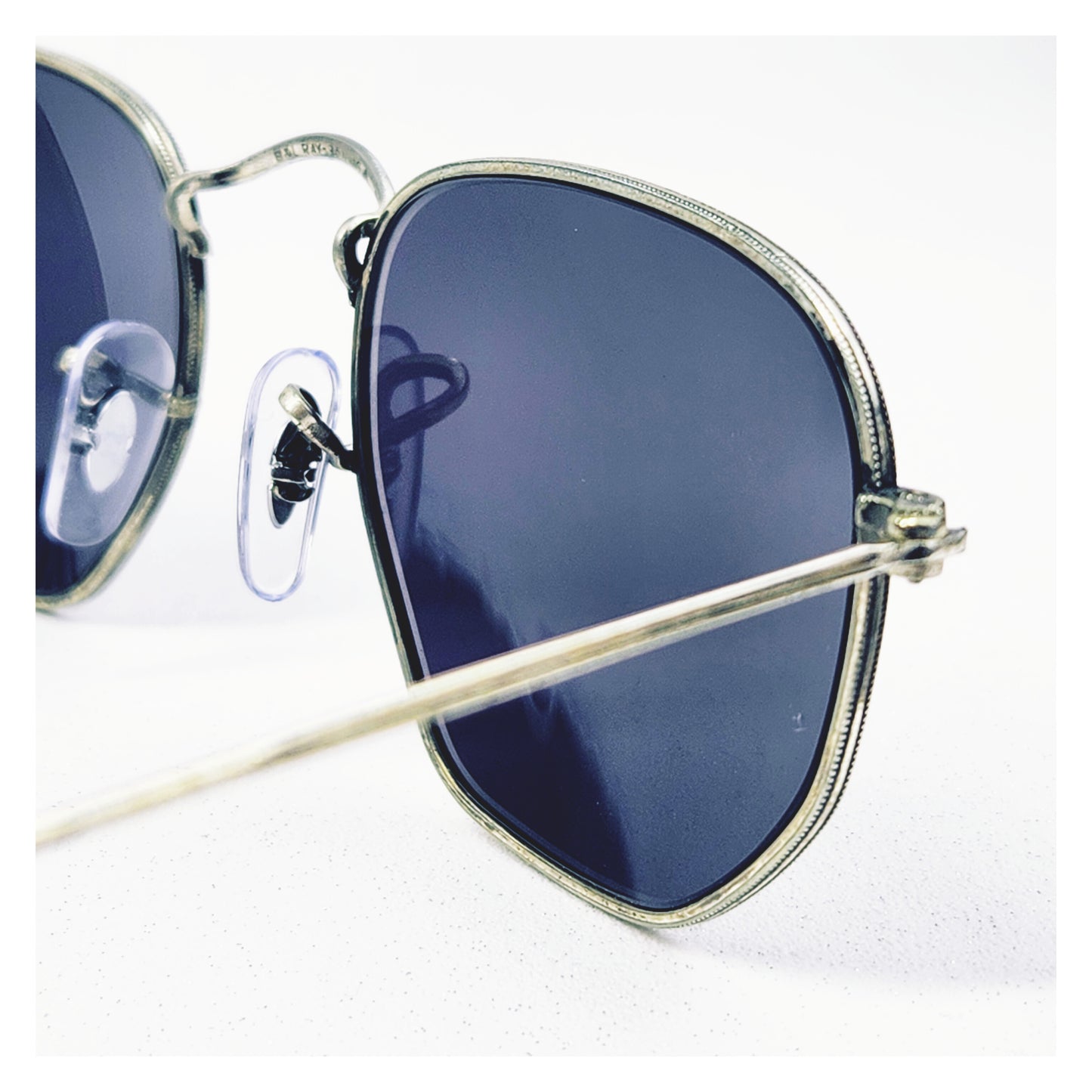 Lunettes de soleil seconde main Ray-Ban Réf: 1013