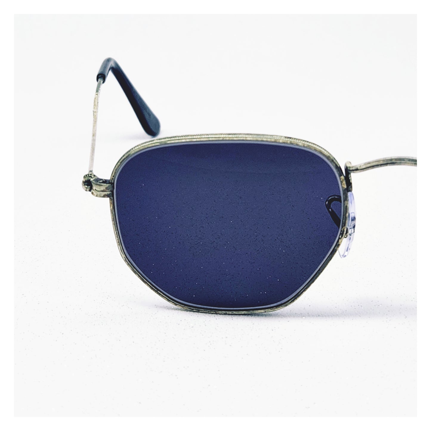 Lunettes de soleil seconde main Ray-Ban Réf: 1013