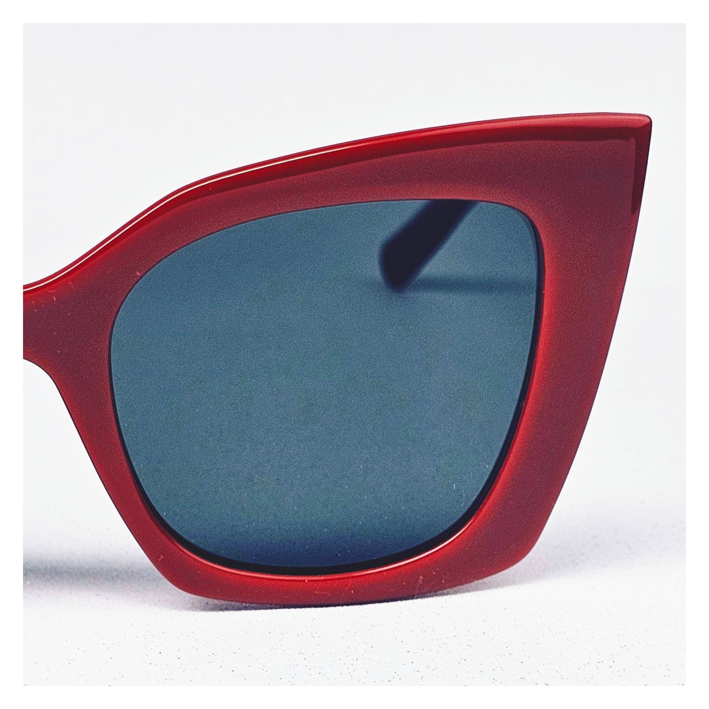 Lunettes de soleil YVES SAINT LAURENT SL 552 Réf 21431