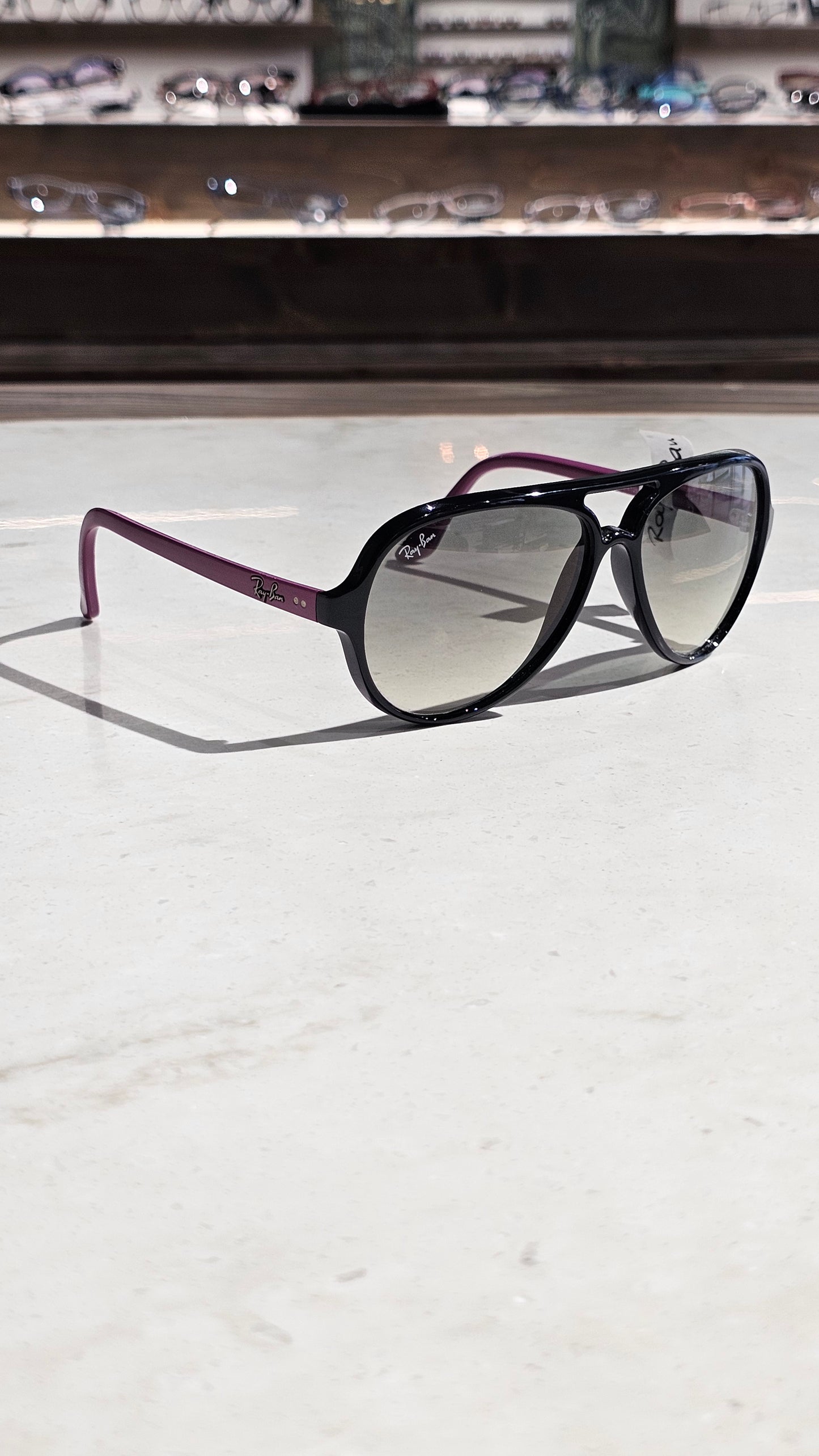 Lunettes de soleil seconde main Ray-Ban Réf: 1032