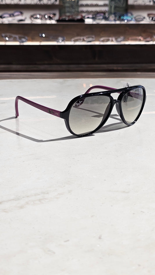 Lunettes de soleil seconde main Ray-Ban Réf: 1032