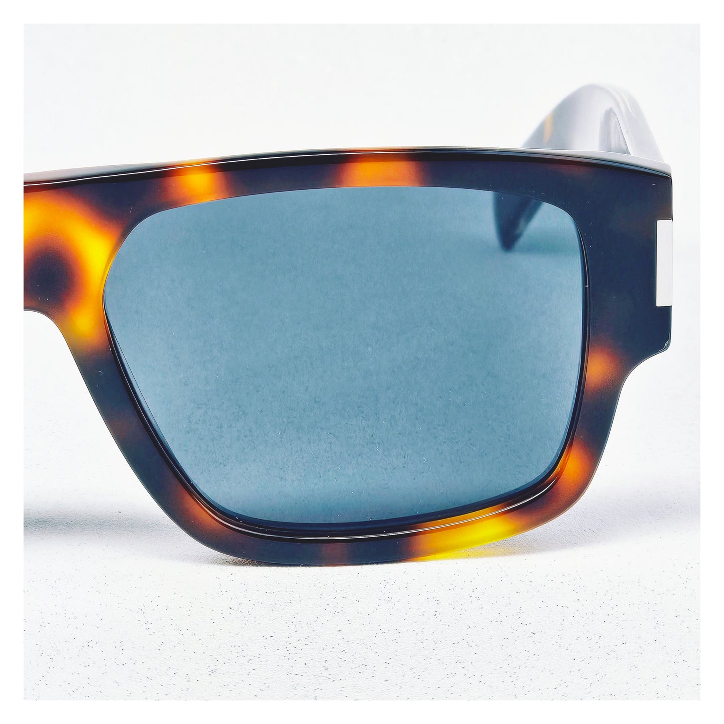 Lunettes de soleil YVES SAINT LAURENT SL 659 Réf 21429