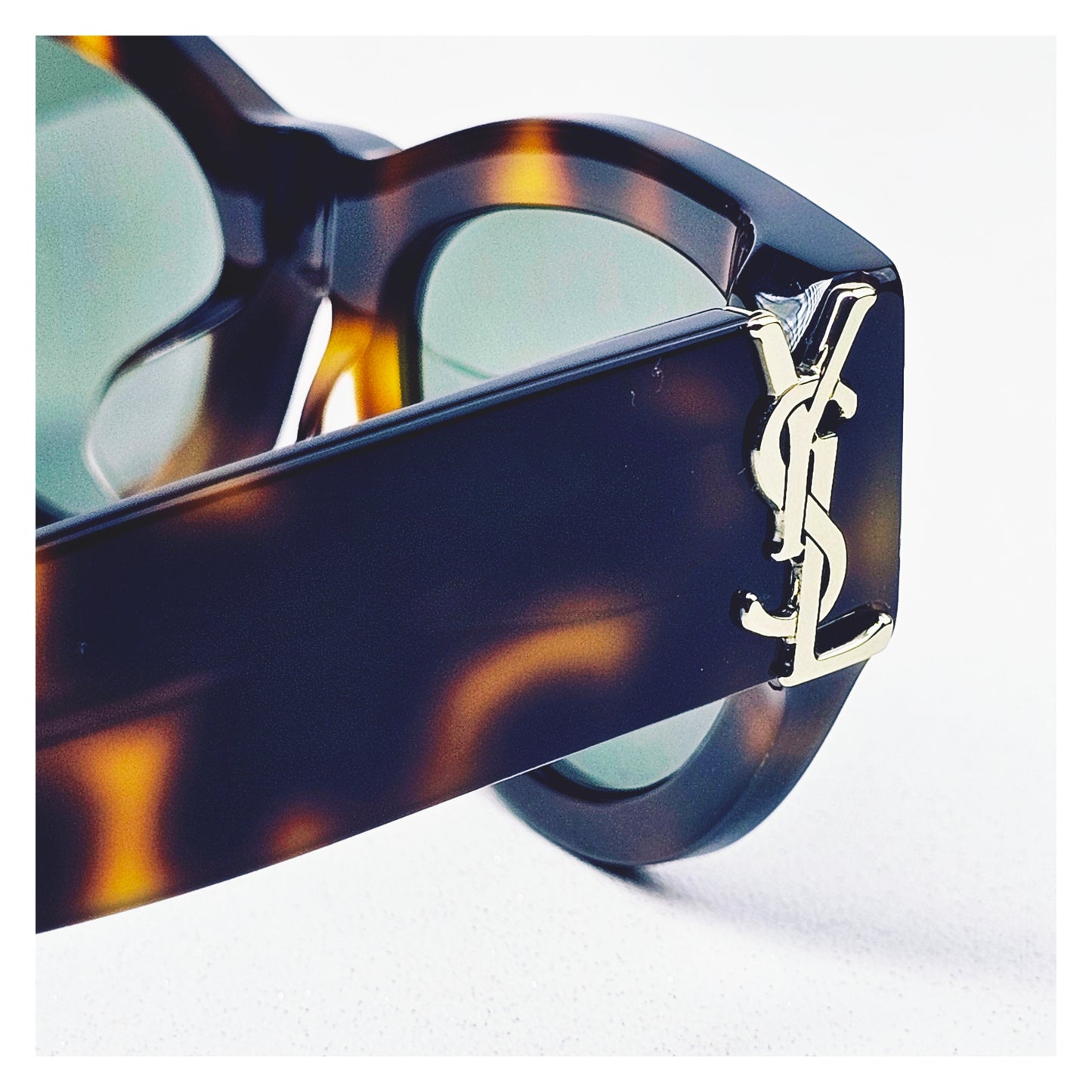 Lunettes de soleil YVES SAINT LAURENT SL M94/F Réf 21426