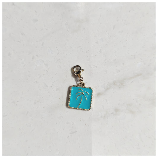 Breloque médaille carrée bleu turquoise palmier