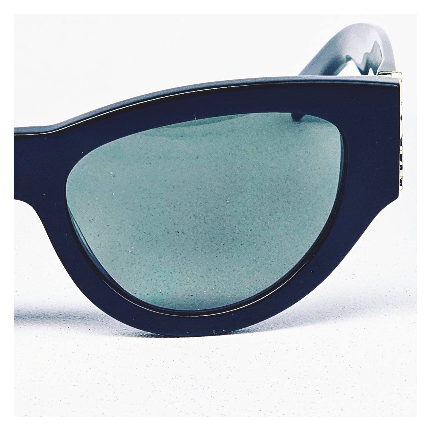 Lunettes de soleil YVES SAINT LAURENT SL M94 Réf 21427