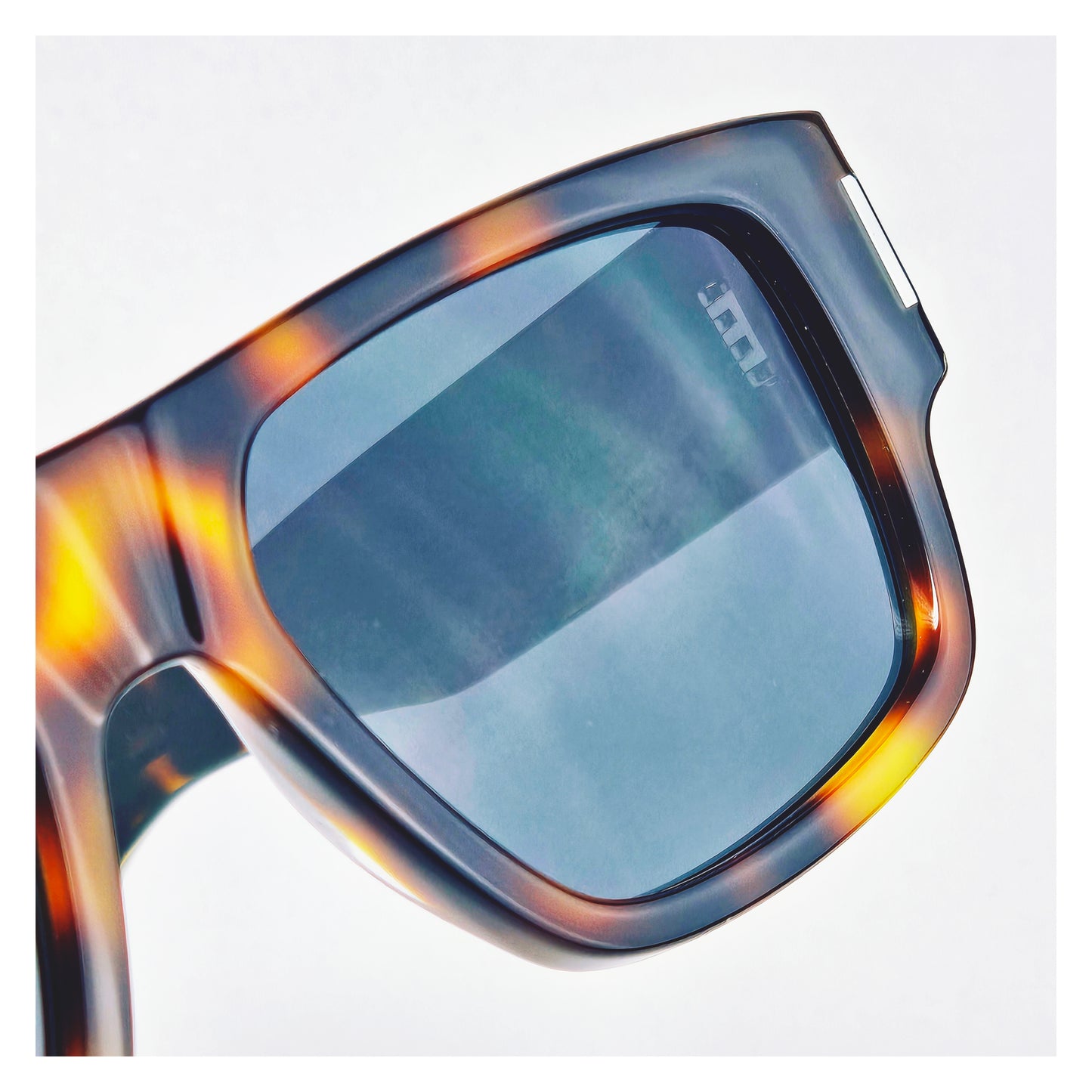 Lunettes de soleil YVES SAINT LAURENT SL 659 Réf 21429