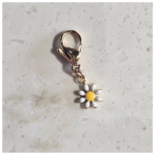 Breloque marguerite blanche