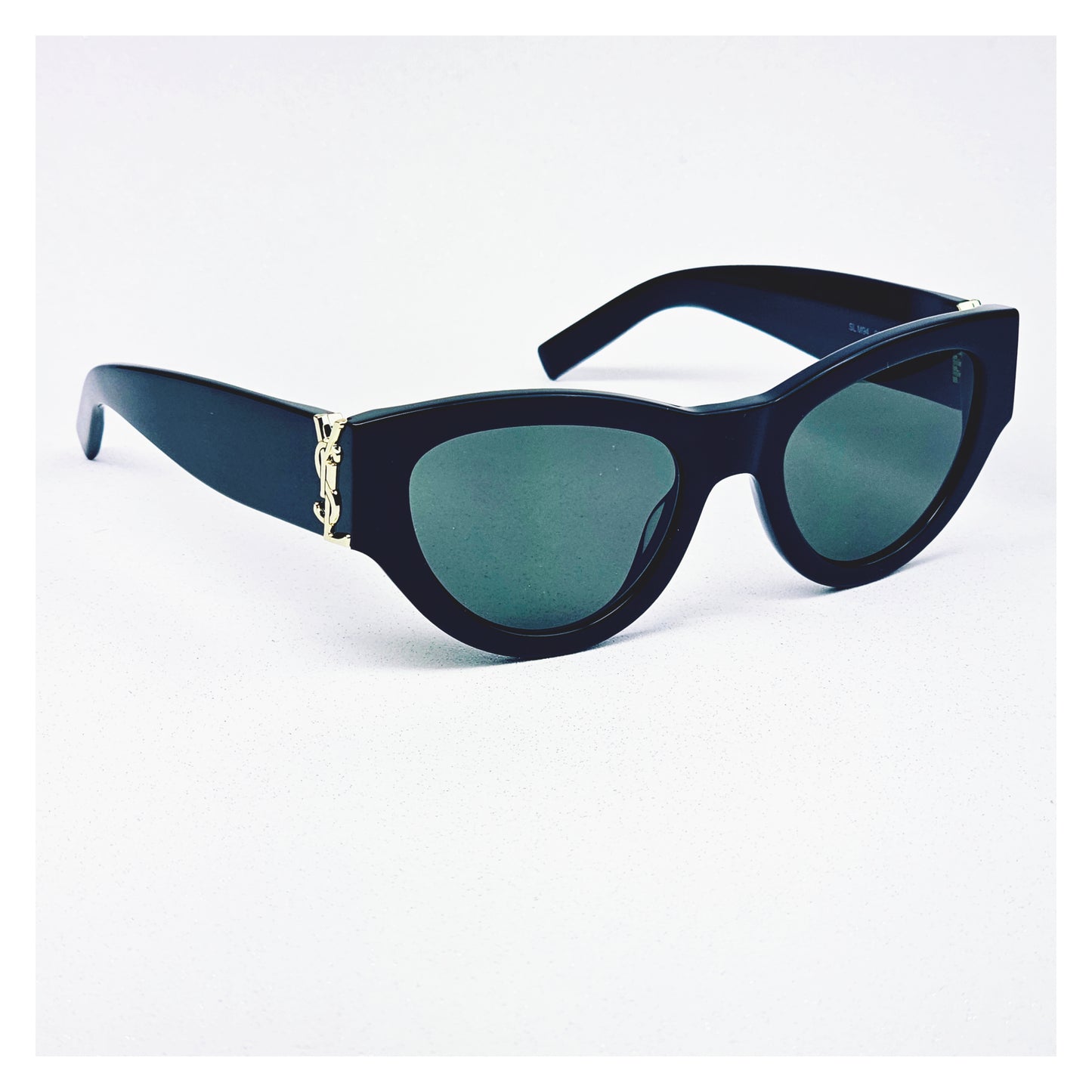 Lunettes de soleil YVES SAINT LAURENT SL M94 Réf 21427