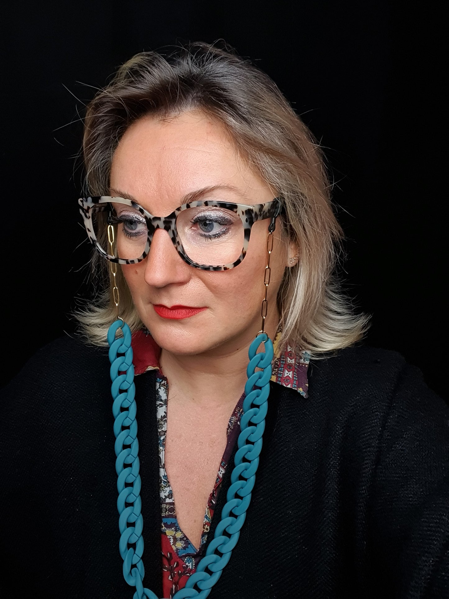 Chaîne de lunettes plastique version matte