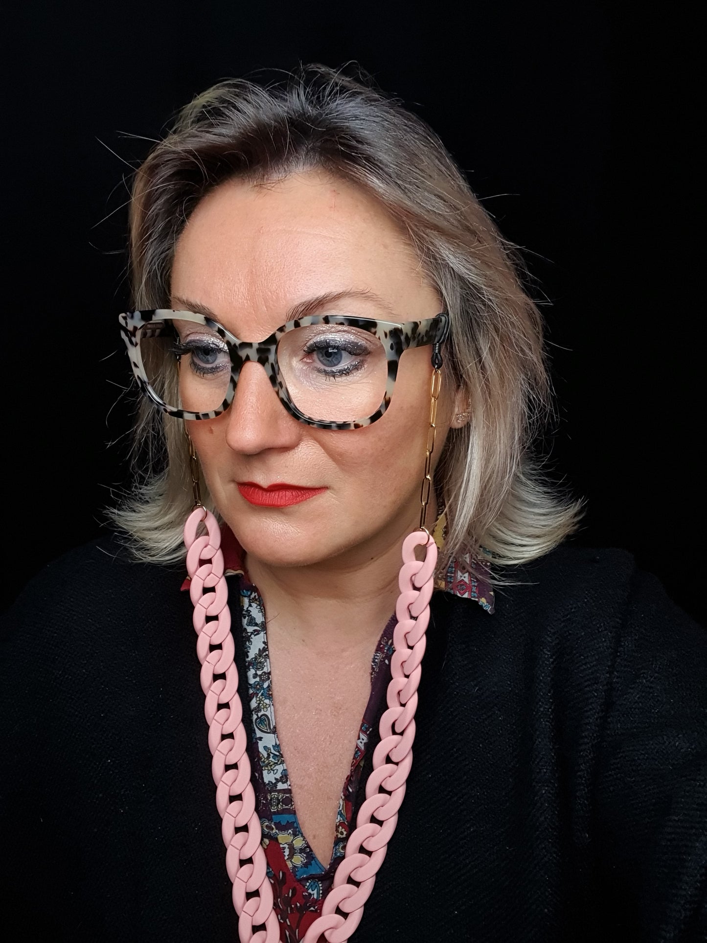 Chaîne de lunettes plastique version matte