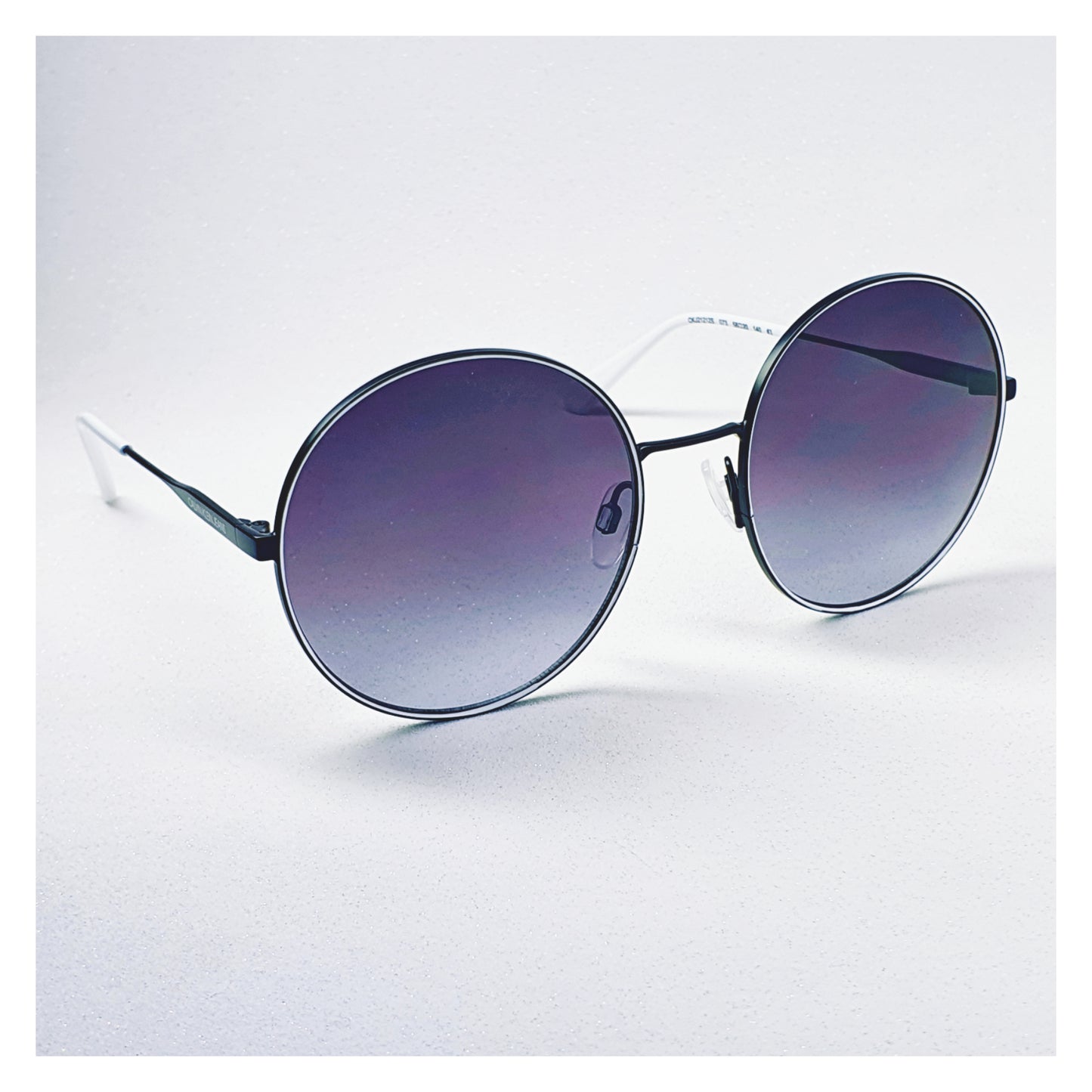 Lunettes de soleil Calvin Klein CKJ21212S Réf 19547