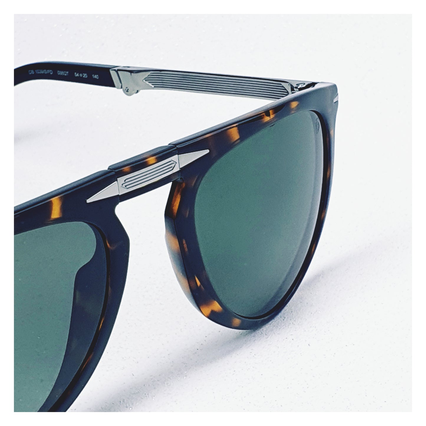 Lunettes de soleil David Beckham DB 1039/S/FD Pliante Réf 19400