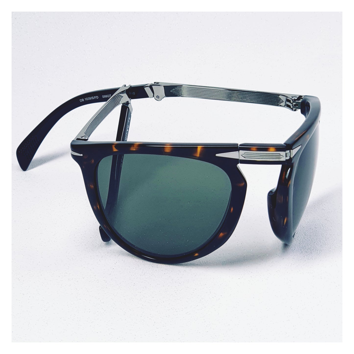 Lunettes de soleil David Beckham DB 1039/S/FD Pliante Réf 19400