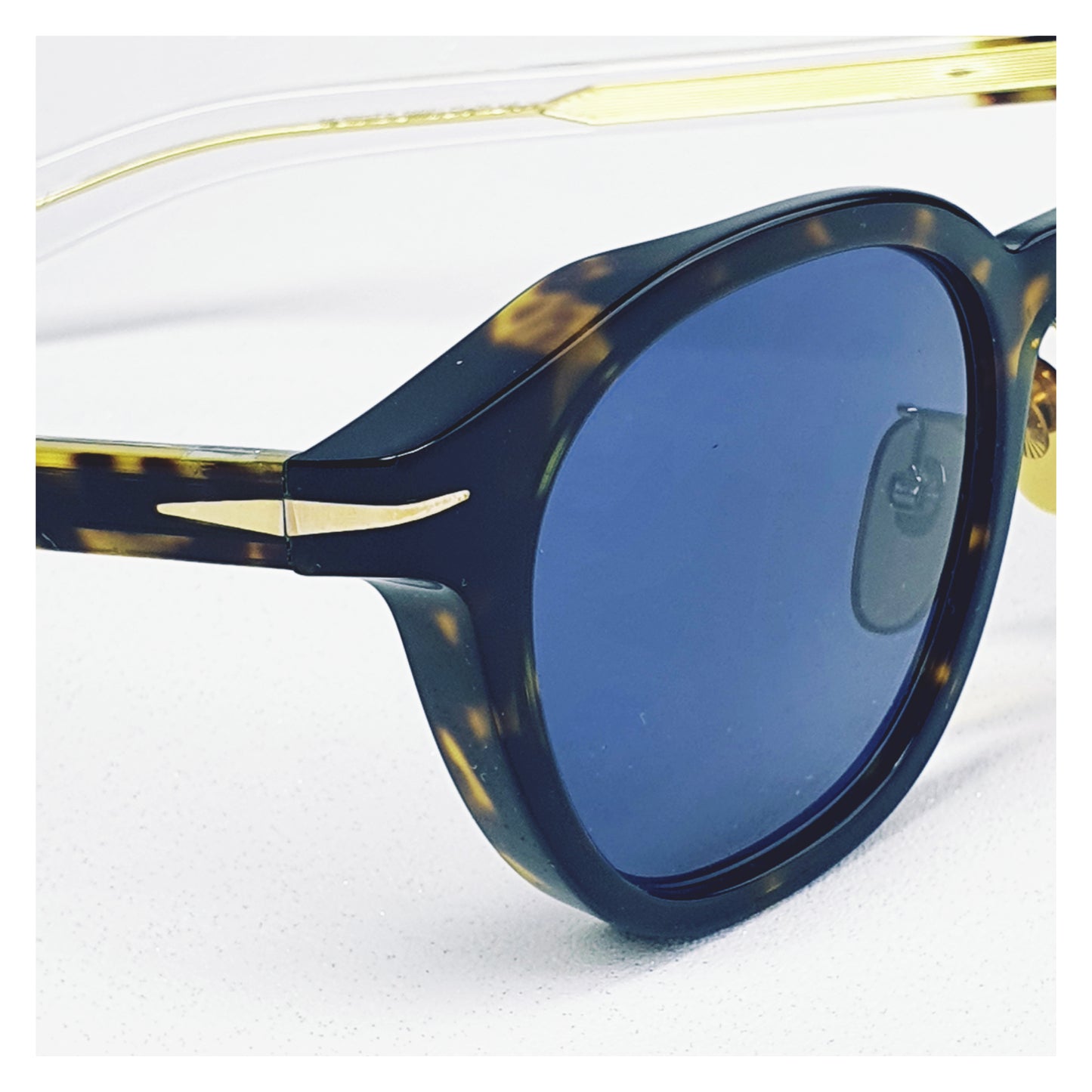Lunettes de soleil David Beckham DB 7058/F/S Réf 19398