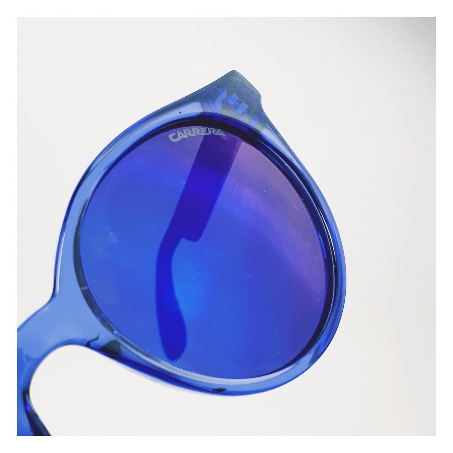 Lunettes de soleil Tommy Hilfiger enfant Réf 14326
