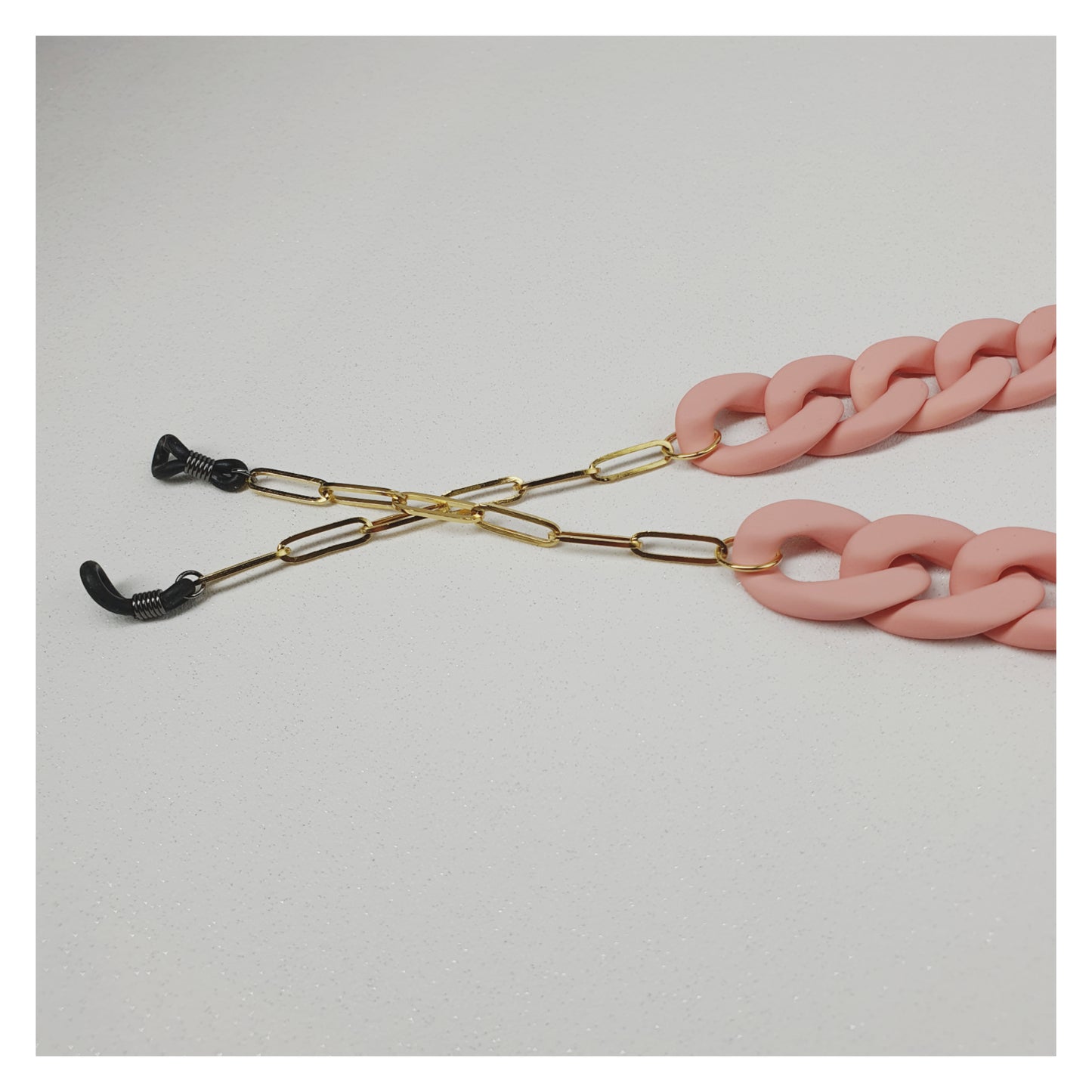 Chaîne de lunettes plastique version matte