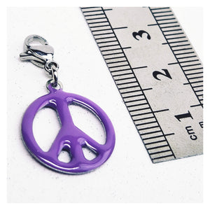 Breloque "peace and love" en resine époxy violette