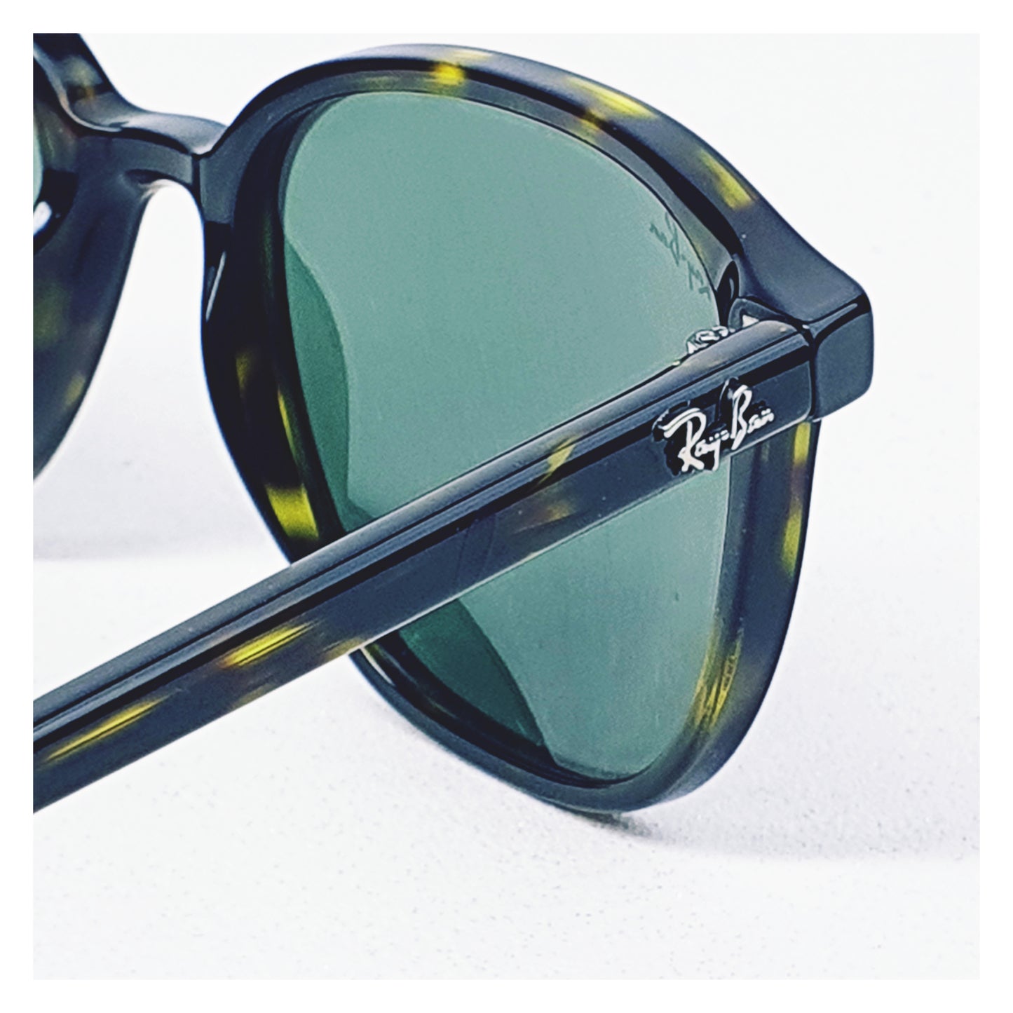 Lunettes de soleil Ray Ban RB2193 Réf 18764