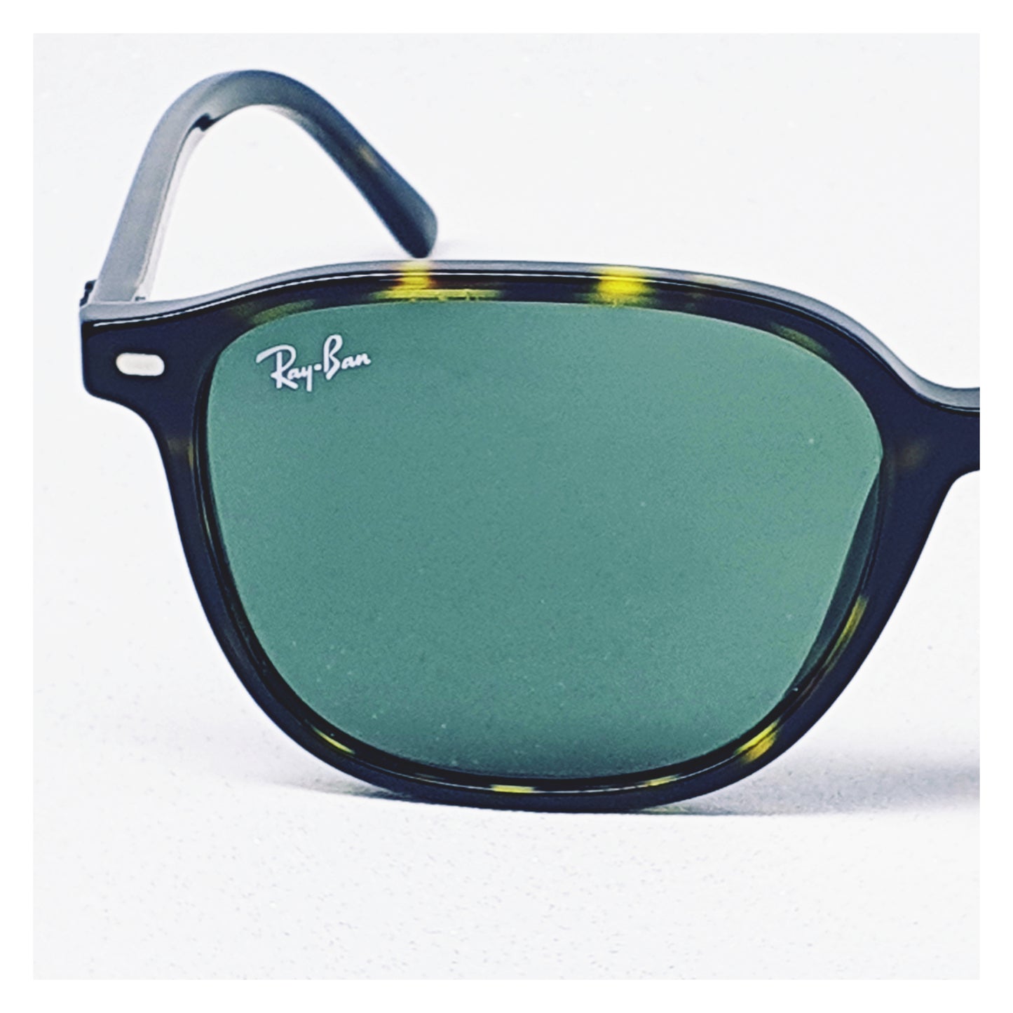 Lunettes de soleil Ray Ban RB2193 Réf 18764
