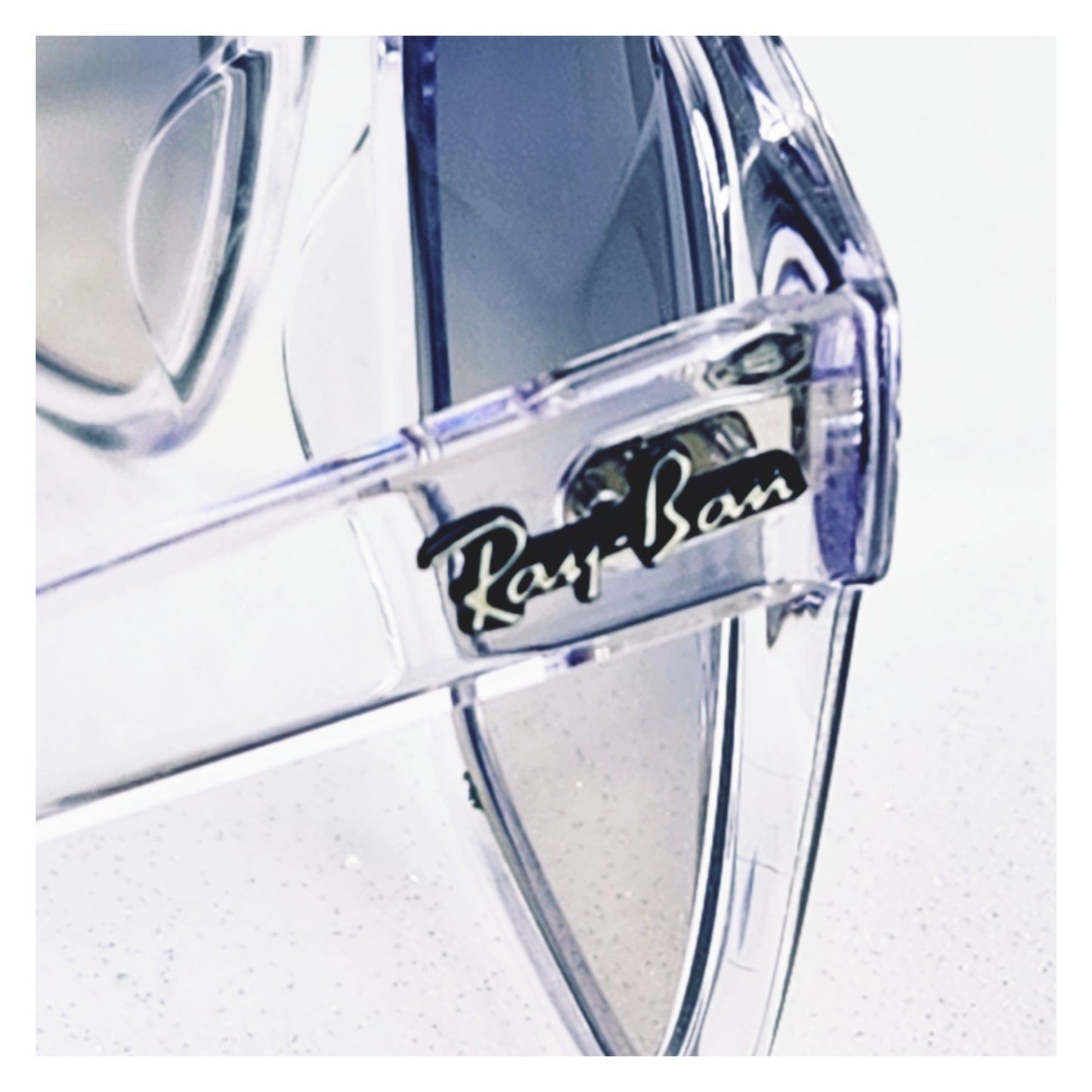 Lunettes de soleil Ray Ban RB 4323 Réf 19891