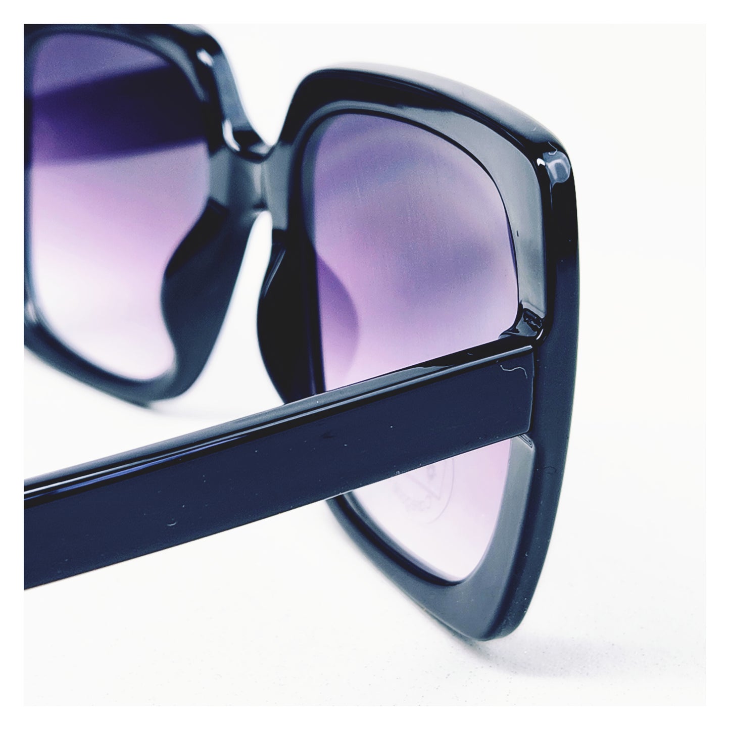 Ubby 8 : Lunettes de soleil